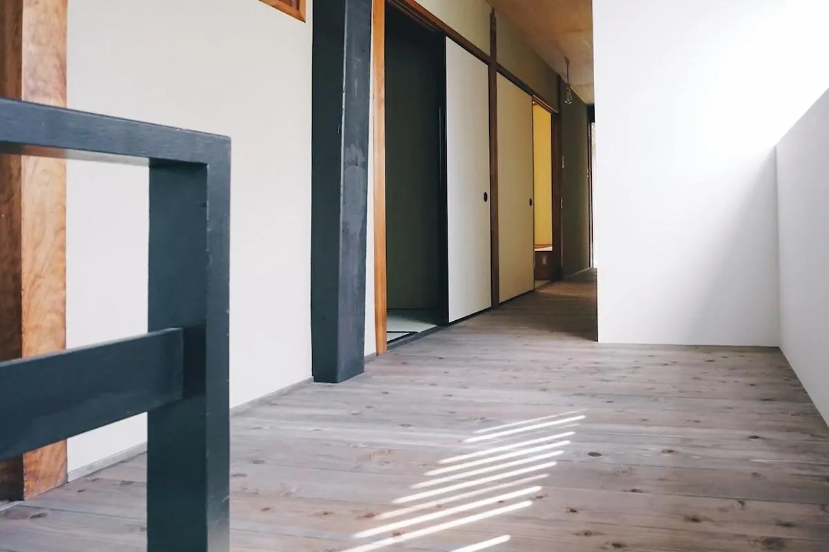 Ochaya Hasu, Une Maison De The Qui N'A Jamais Servi De The Kyoto