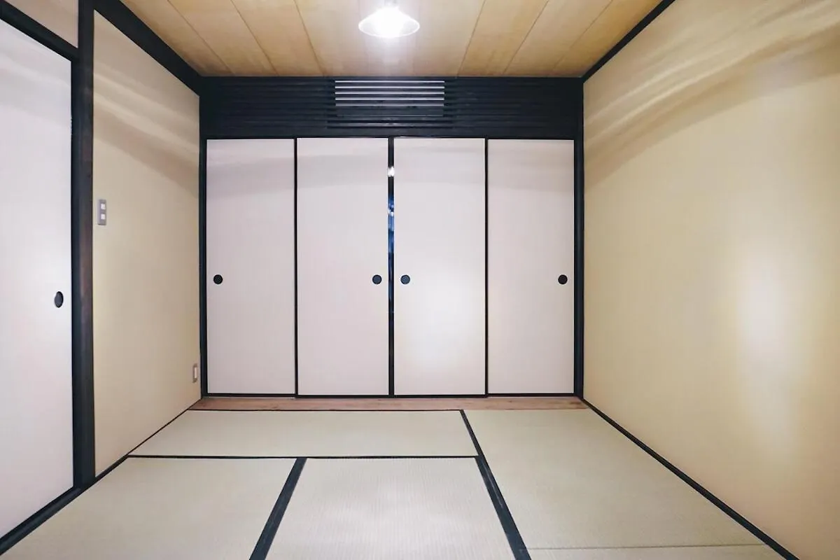 Ochaya Hasu, Une Maison De The Qui N'A Jamais Servi De The Kyoto Villa