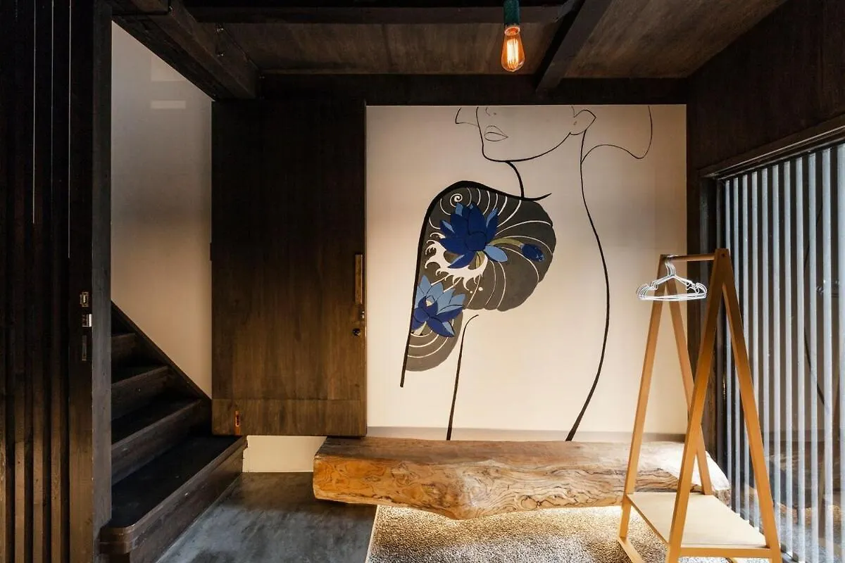 Ochaya Hasu, Une Maison De The Qui N'A Jamais Servi De The Kyoto Villa