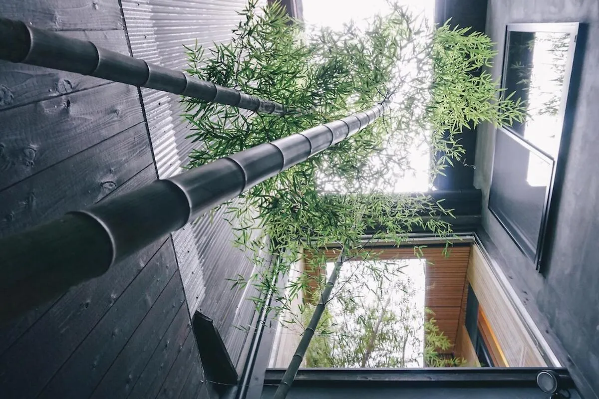 Villa Ochaya Hasu, Une Maison De The Qui N'A Jamais Servi De The Kyoto
