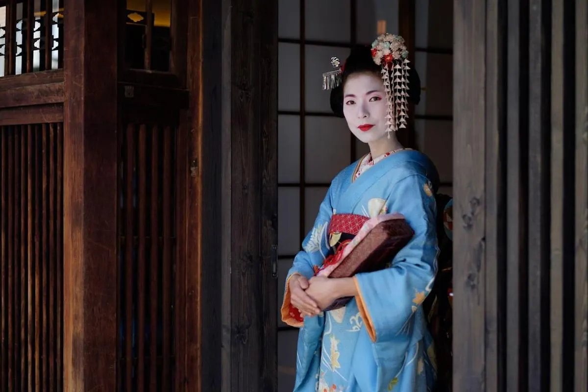 Ochaya Hasu, Une Maison De The Qui N'A Jamais Servi De The Kyoto