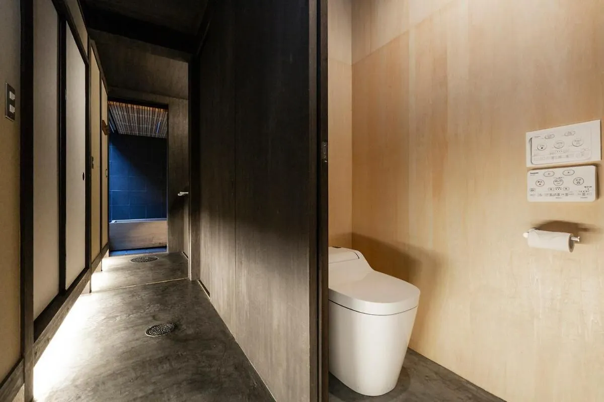 Villa Ochaya Hasu, Une Maison De The Qui N'A Jamais Servi De The Kyoto Japonya