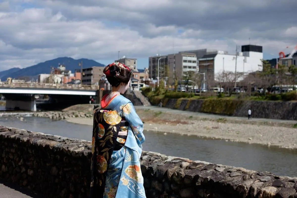 Ochaya Hasu, Une Maison De The Qui N'A Jamais Servi De The Kyoto 0*,  Japonya